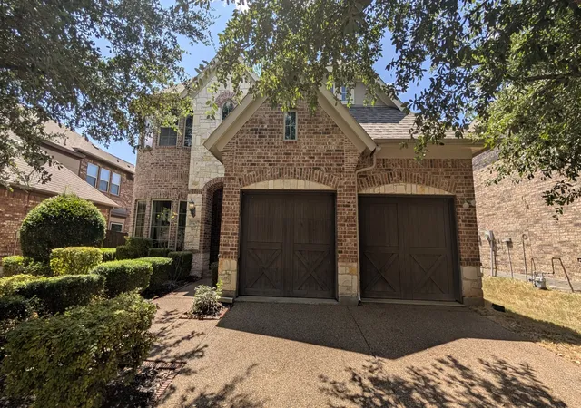 Photo 1 of Single family home for sale at 12231 Jackson Creek Dr, Dallas, TX 75243 | MLS# 21361961 | Listing updated on 2026-08-30