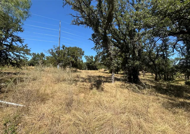 Photo 3 of Sale Pending at 761 County Road 135, Brownwood, TX 76801 | MLS# 21362096 | Listing updated on 2026-10-06