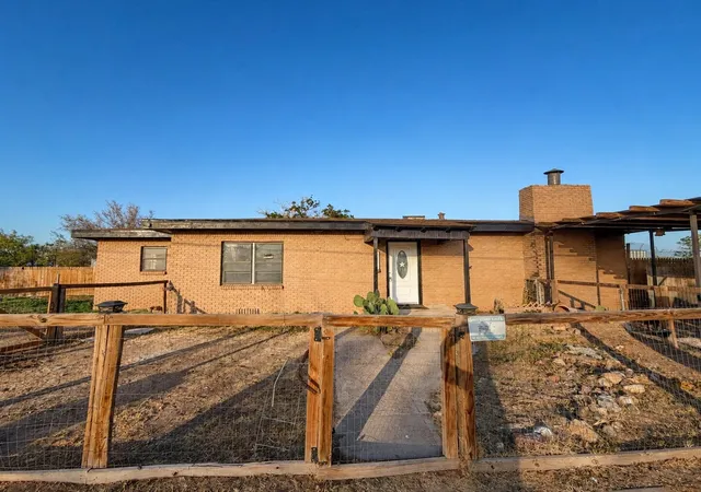 Single family home for sale at 5211 Longshore Dr, Big Spring, TX 79720 | MLS# 21359318