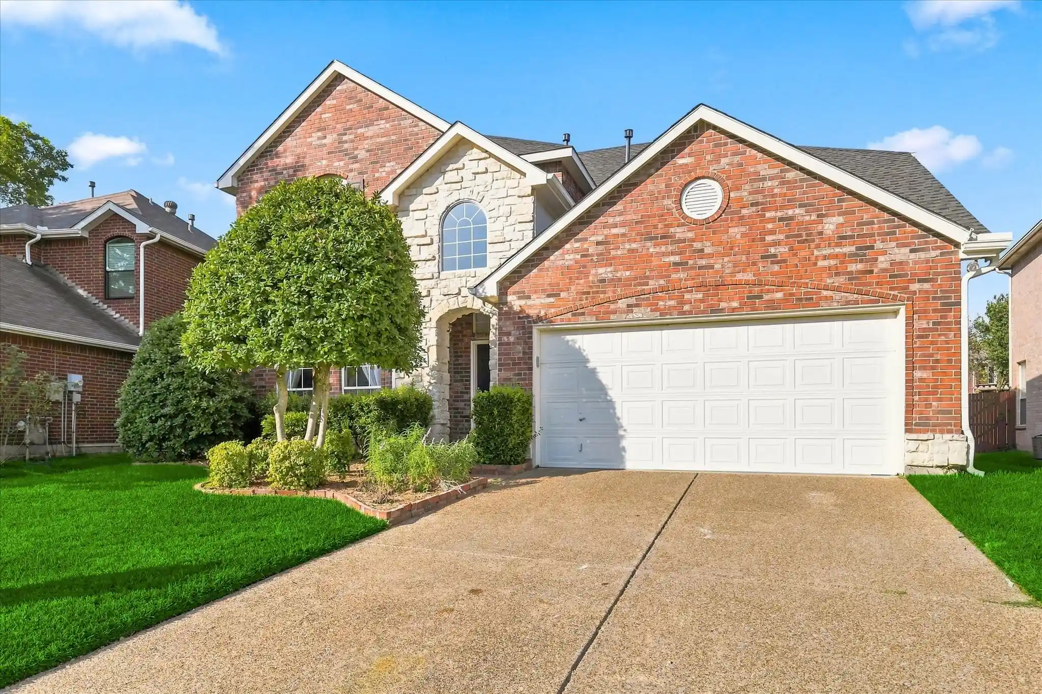 Photo 1 of Single family home for sale at 613 Bella Vista Dr, Coppell, TX 75019 | MLS# 21362225 | Listing updated on 2026-10-19