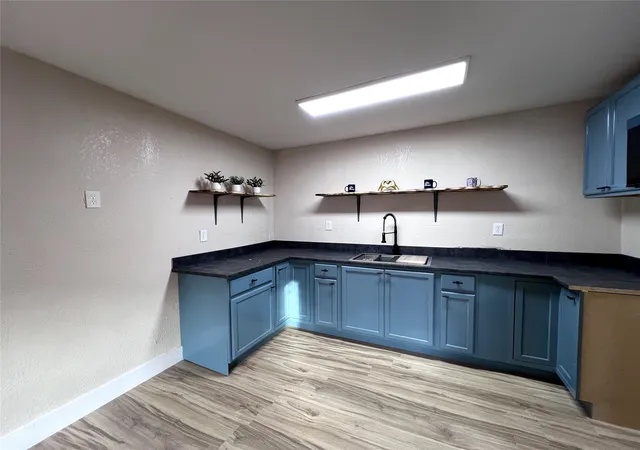 Photo 3 of Single family home for sale at 628 Harrison St, Shreveport, LA 71106 | MLS# 21362264 | Listing updated on 2026-08-20