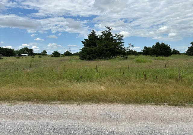 Photo 1 of Land for sale at 2641 Lemonade Ln, Farmersville, TX 75442 | MLS# 21362254 | Listing updated on 2026-08-25