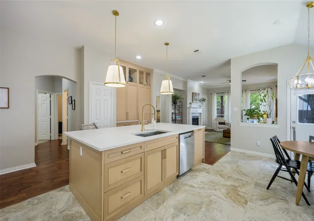 Photo 2 of Single family home for sale at 509 Crutcher Xing, Mc Kinney, TX 75072 | MLS# 21355489 | Listing updated on 2026-09-23