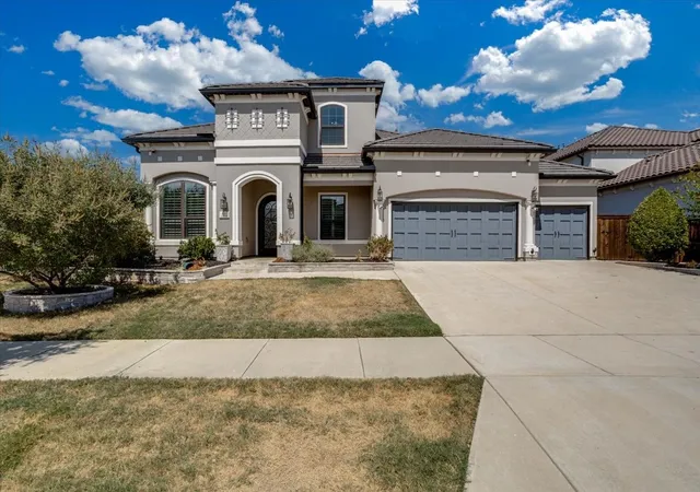 Photo 2 of Single family home for sale at 510 Spurlock St, Frisco, TX 75036 | MLS# 21356462 | Listing updated on 2026-10-07