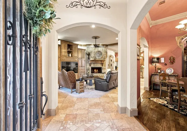 Photo 3 of Single family home for sale at 613 Sophie Ln, Colleyville, TX 76034 | MLS# 21360901 | Listing updated on 2026-08-18