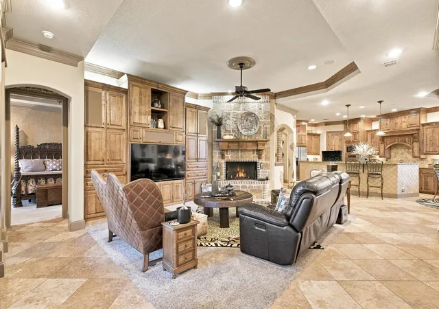 Photo 3 of Single family home for sale at 613 Sophie Ln, Colleyville, TX 76034 | MLS# 21360901 | Listing updated on 2026-08-18