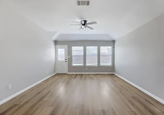 Photo 3 of Single family home for sale at 4407 Willow Wood Rd, Melissa, TX 75454 | MLS# 21359674 | Listing updated on 2026-10-02