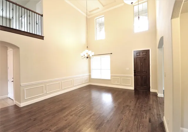 Photo 4 of Single family home for sale at 5070 Kerstyn Dr, Frisco, TX 75036 | MLS# 21361801 | Listing updated on 2026-09-30