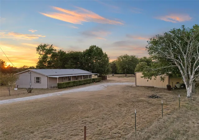 Photo 4 of Manufactured home for sale at 2641 Pleasant Run, Crawford, TX 76638 | MLS# 21361904 | Listing updated on 2026-09-17