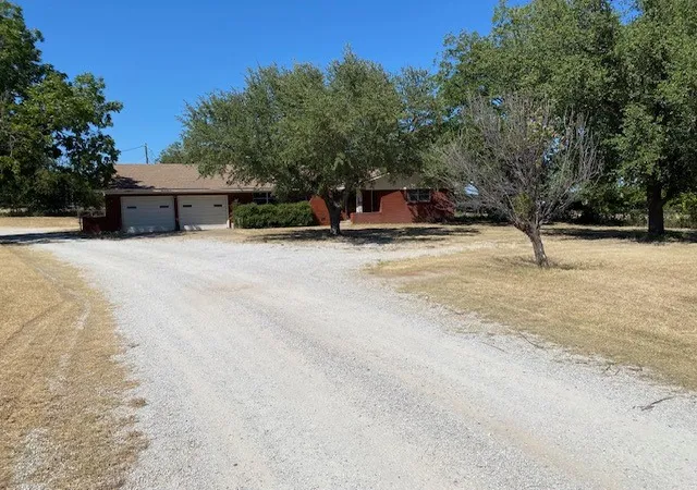Photo 1 of Single family home for sale at 7960 W Fm 8, Stephenville, TX 76401 | MLS# 21362410 | Listing updated on 2026-08-18