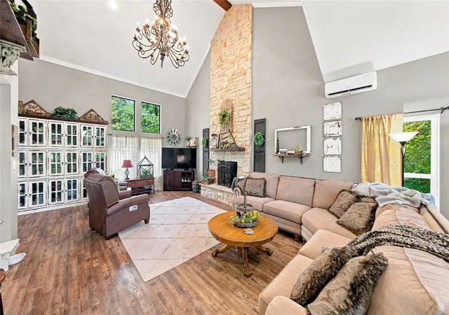 Photo 3 of Single family home for sale at 7001 Michael Ln, Eustace, TX 75124 | MLS# 21360001 | Listing updated on 2026-08-18