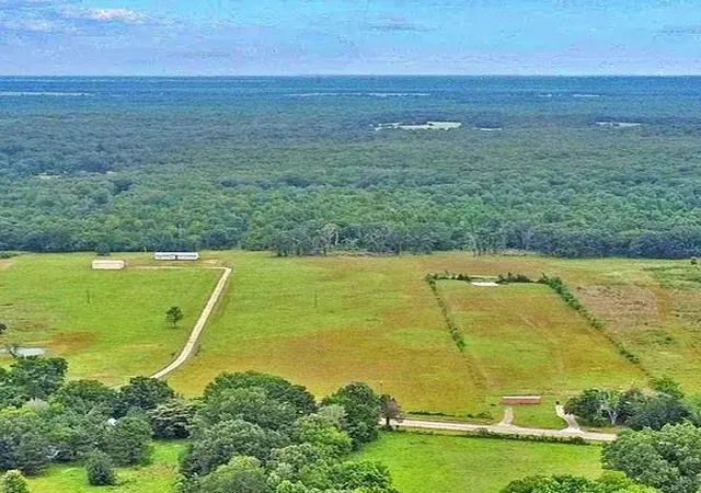 Photo 1 of Land for sale at 560 W Fm 71, Mount Pleasant, TX 75455 | MLS# 21362454 | Listing updated on 2026-08-20