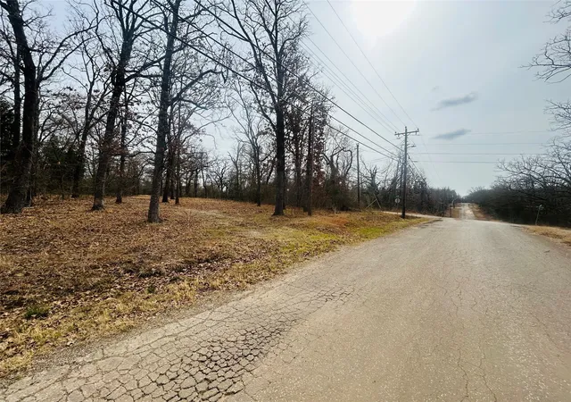 Photo 3 of Land for sale at 5226 Tom Hickman Ln, Malakoff, TX 75148 | MLS# 21362469 | Listing updated on 2026-08-18
