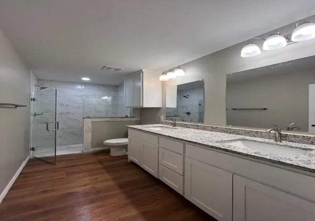 Photo 3 of Single family home for sale at 1210 S Travis Ave, Denison, TX 75021 | MLS# 21362488 | Listing updated on 2026-08-18