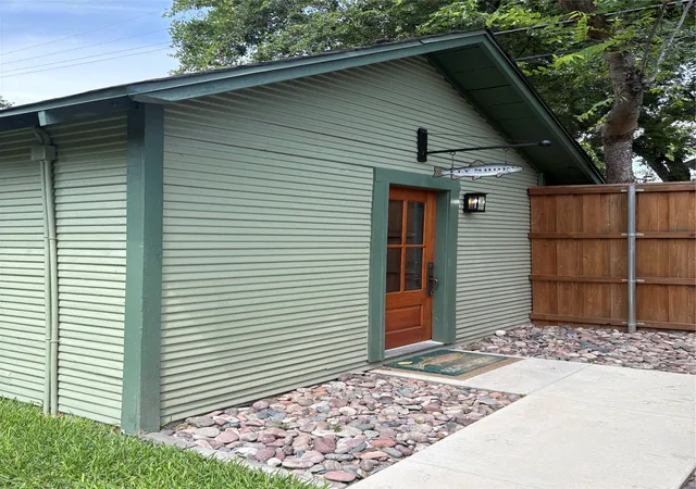 Photo 22 of Sale Pending at 1941 6th Ave, Fort Worth, TX 76110 | MLS# 21362501 | Listing updated on 2026-08-25