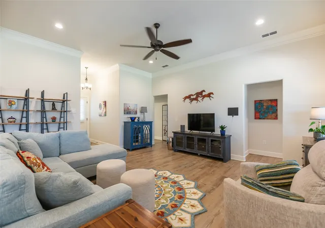 Photo 3 of Sale Pending at 226 Morning Mist Trl, Abilene, TX 79602 | MLS# 21356851 | Listing updated on 2026-08-27