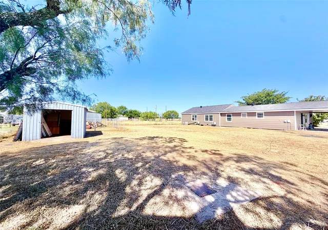 Photo 34 of Single family home for sale at 1220 Avenue G, Hawley, TX 79525 | MLS# 21361852 | Listing updated on 2026-09-24