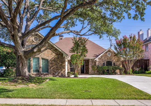 Photo 3 of Single family home for sale at 3405 Ashington Ln, Plano, TX 75023 | MLS# 21354893 | Listing updated on 2026-09-26