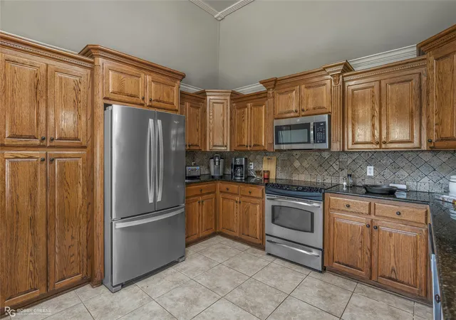 Photo 4 of Single family home for sale at 521 Brunswick Gdns, Haughton, LA 71037 | MLS# 21362705 | Listing updated on 2026-08-18