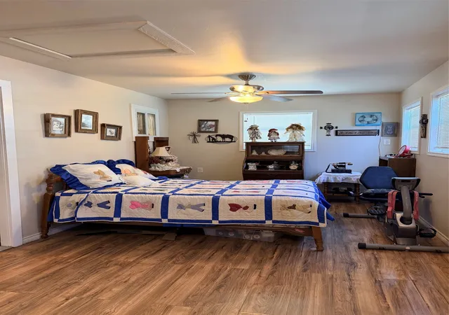 Photo 4 of Single family home for sale at 230 Treasure Beach, Comanche, TX 76442 | MLS# 21362678 | Listing updated on 2026-09-23