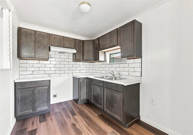 Photo 3 of Single family home for sale at 1818 Willis Ln, Waco, TX 76704 | MLS# 21362746 | Listing updated on 2026-08-18