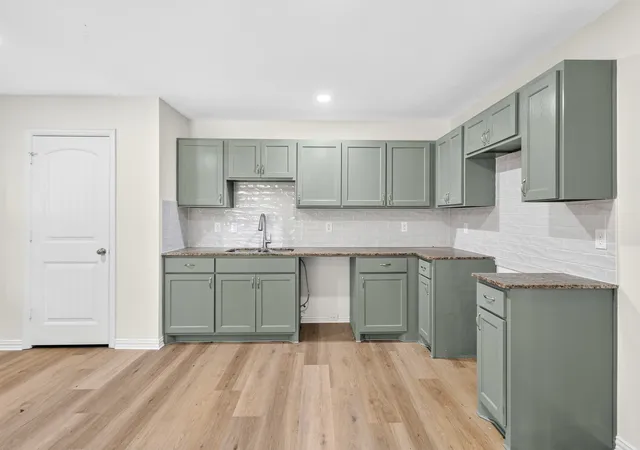 Photo 3 of Sale Pending at 4920 S Peachtree Rd, Balch Springs, TX 75180 | MLS# 21362794 | Listing updated on 2026-09-03