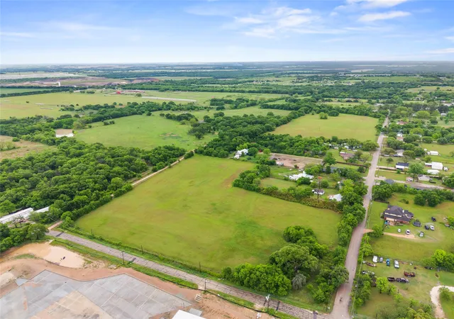 Photo 4 of Land for sale at 1000 Mcdonald Ln #Parcel 1, Waco, TX 76705 | MLS# 21353680 | Listing updated on 2026-08-18