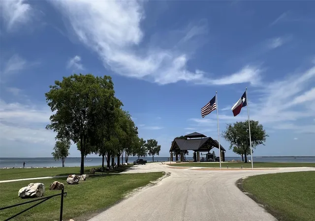 Photo 4 of Land for sale at 3950 Fm 47, Wills Point, TX 75169 | MLS# 21362811 | Listing updated on 2026-08-20