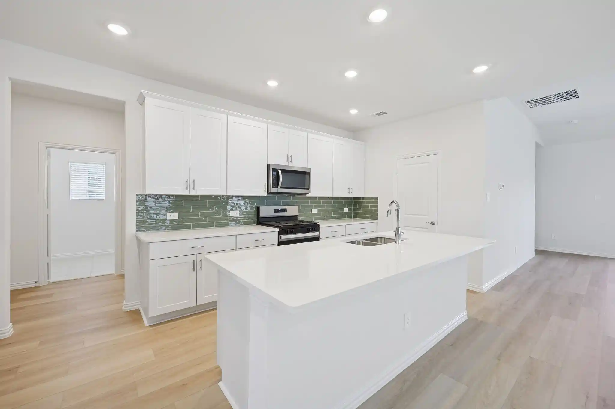 Photo 1 of Single family home for sale at 2119 Longchamp Ln, Seagoville, TX 75159 | MLS# 21362581 | Listing updated on 2026-10-19