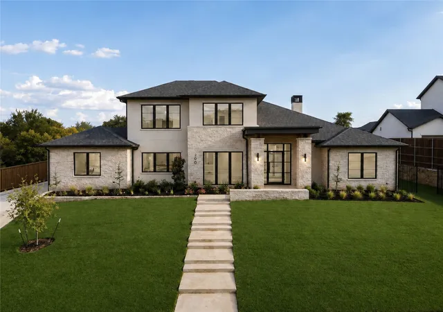 Photo 1 of Single family home for sale at 200 Park Ave, Keller, TX 76248 | MLS# 21360706 | Listing updated on 2026-10-06