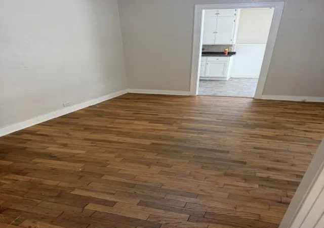 Photo 4 of Single family home for sale at 1033 Lockhart, Sherman, TX 75092 | MLS# 21362623 | Listing updated on 2026-08-18