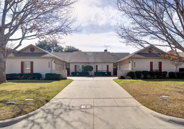 Multi family home for sale at 6623 Waterwood Trl, Benbrook, TX 76132 | MLS# 21362854