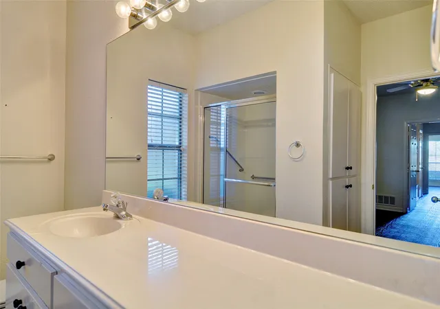Photo 4 of House for sale at 6623 Waterwood Trl, Benbrook, TX 76132 | MLS# 21362854 | Listing updated on 2026-09-16