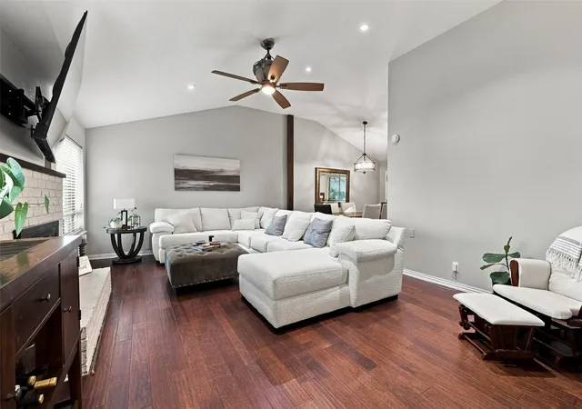 Photo 4 of Single family home for sale at 247 Don St, Pottsboro, TX 75076 | MLS# 21359924 | Listing updated on 2026-10-04