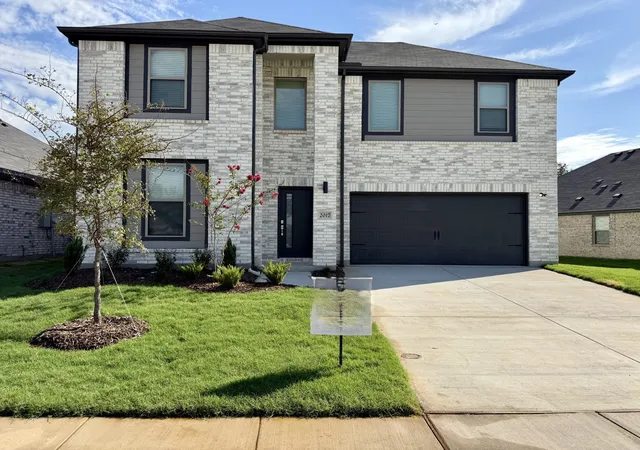 Photo 1 of Single family home for sale at 2017 Chariot Ct, Seagoville, TX 75159 | MLS# 21362838 | Listing updated on 2026-09-22