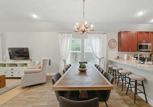 Photo 2 of Single family home for sale at 2409 Ross Ave, Fort Worth, TX 76164 | MLS# 21361083 | Listing updated on 2026-10-06