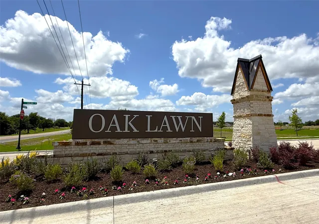 Photo 3 of Single family home for sale at 3114 Basswood Wy, Van Alstyne, TX 75495 | MLS# 21356959 | Listing updated on 2026-08-25