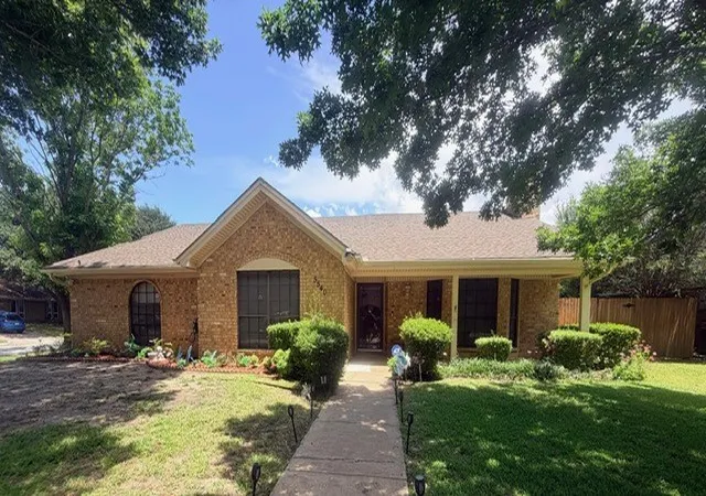 Photo 1 of Single family home for sale at 5540 Misty Meadows Dr, North Richland Hills, TX 76180 | MLS# 21360594 | Listing updated on 2026-08-29