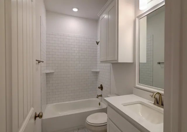 Photo 4 of Single family home for sale at 10171 Blue Jay Ln, Fort Worth, TX 76126 | MLS# 21362978 | Listing updated on 2026-08-26