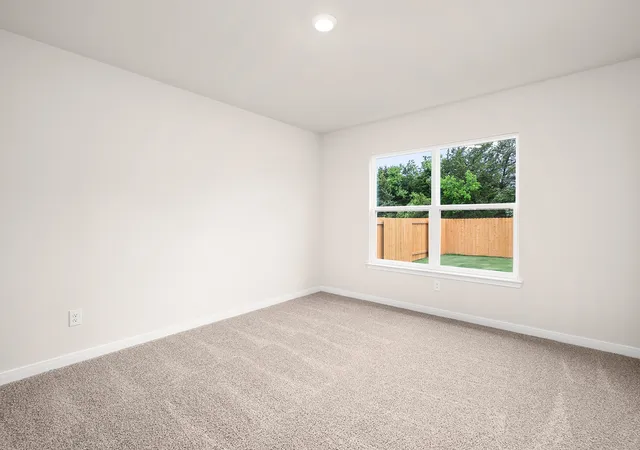 Photo 3 of Sale Pending at 223 North Island Dr, Terrell, TX 75160 | MLS# 21363086 | Listing updated on 2026-09-04
