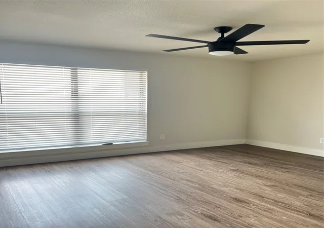 Photo 4 of Condo for sale at 5840 Spring Valley Rd #902, Dallas, TX 75254 | MLS# 21363167 | Listing updated on 2026-08-19