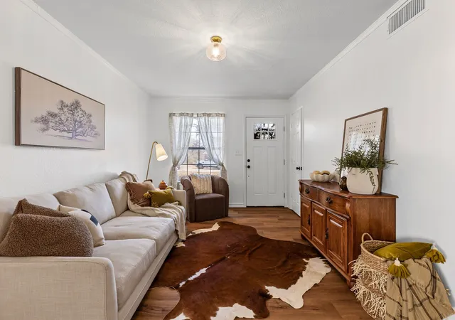 Photo 3 of Single family home for sale at 511 N Tucker St, Leonard, TX 75452 | MLS# 21362750 | Listing updated on 2026-08-19