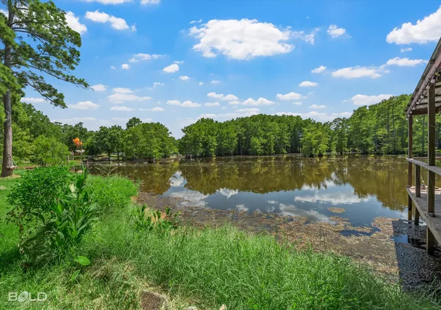 Photo 4 of Sale Pending at 2588 Rhoda Rd, Shreveport, LA 71119 | MLS# 21363238 | Listing updated on 2026-08-22