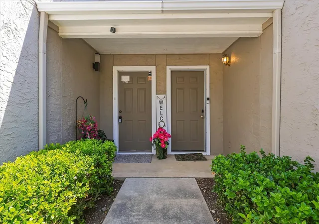 Photo 3 of Townhouse for sale at 8400 Hickory St #2303, Frisco, TX 75034 | MLS# 21361276 | Listing updated on 2026-08-19