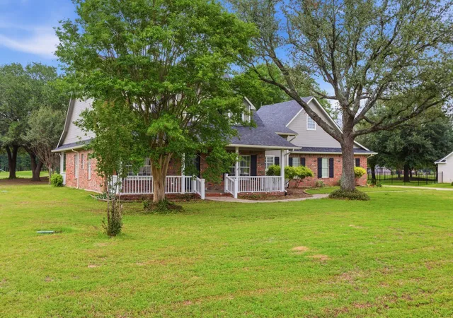 Single family home for sale at 249 Private Road 5940, Emory, TX 75440 | MLS# 21363250