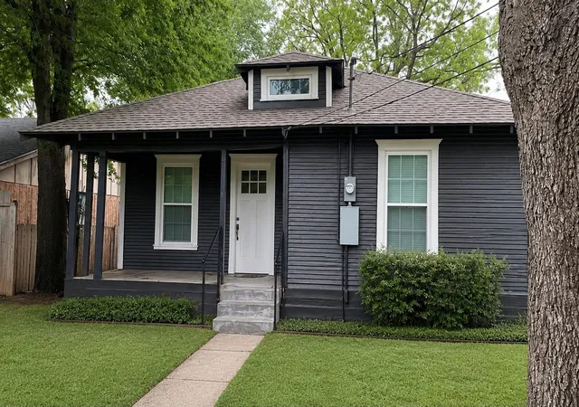 Photo 1 of Single family home for sale at 3831 Bernal Dr, Dallas, TX 75212 | MLS# 21363299 | Listing updated on 2026-08-27