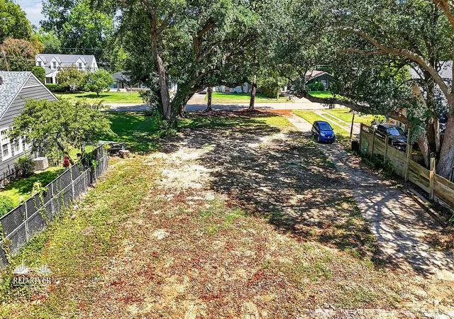 Photo 4 of Land for sale at 465 Ockley Dr, Shreveport, LA 71105 | MLS# 21360309 | Listing updated on 2026-08-19