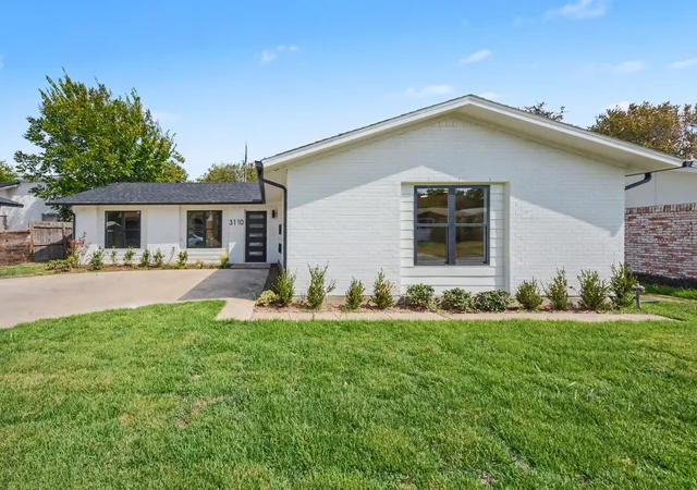 Single family home for sale at 3110 Dupree St, Irving, TX 75062 | MLS# 21362435