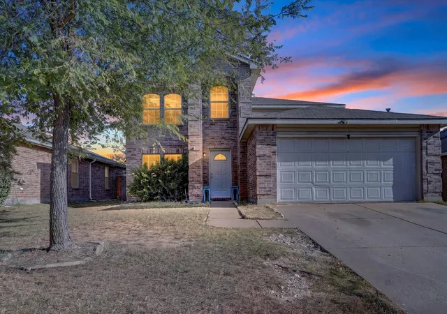 Photo 1 of Sale Pending at 5025 River Rock Blvd, Fort Worth, TX 76179 | MLS# 21363428 | Listing updated on 2026-09-06