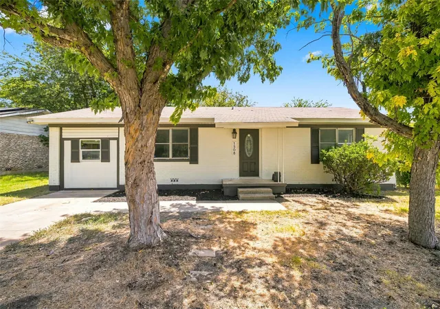 Photo 2 of Single family home for sale at 1508 Bowie Ct, Killeen, TX 76541 | MLS# 21363173 | Listing updated on 2026-08-19